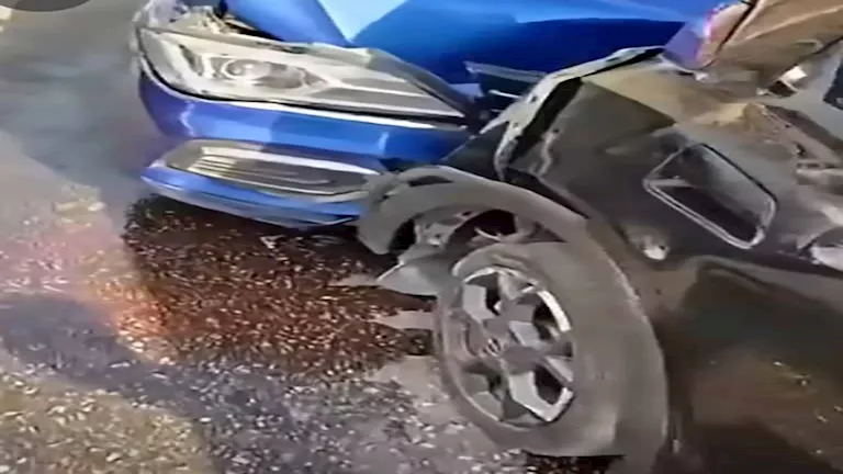 بعد حادث مدينة نصر.. ما مسافة الأمان بين السيارات وعقوبة المخالفين؟